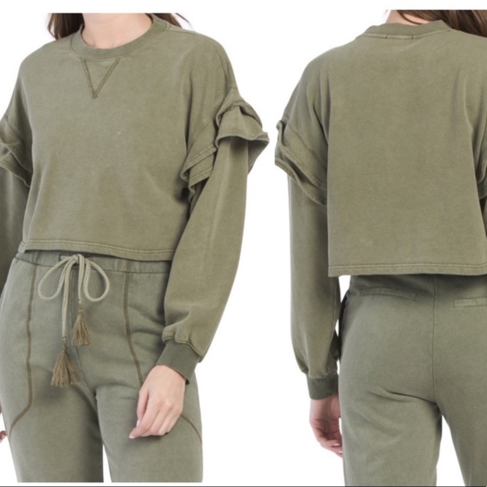 7 For All Mankind Ruffle Shoulder Sweatshirt Sz M